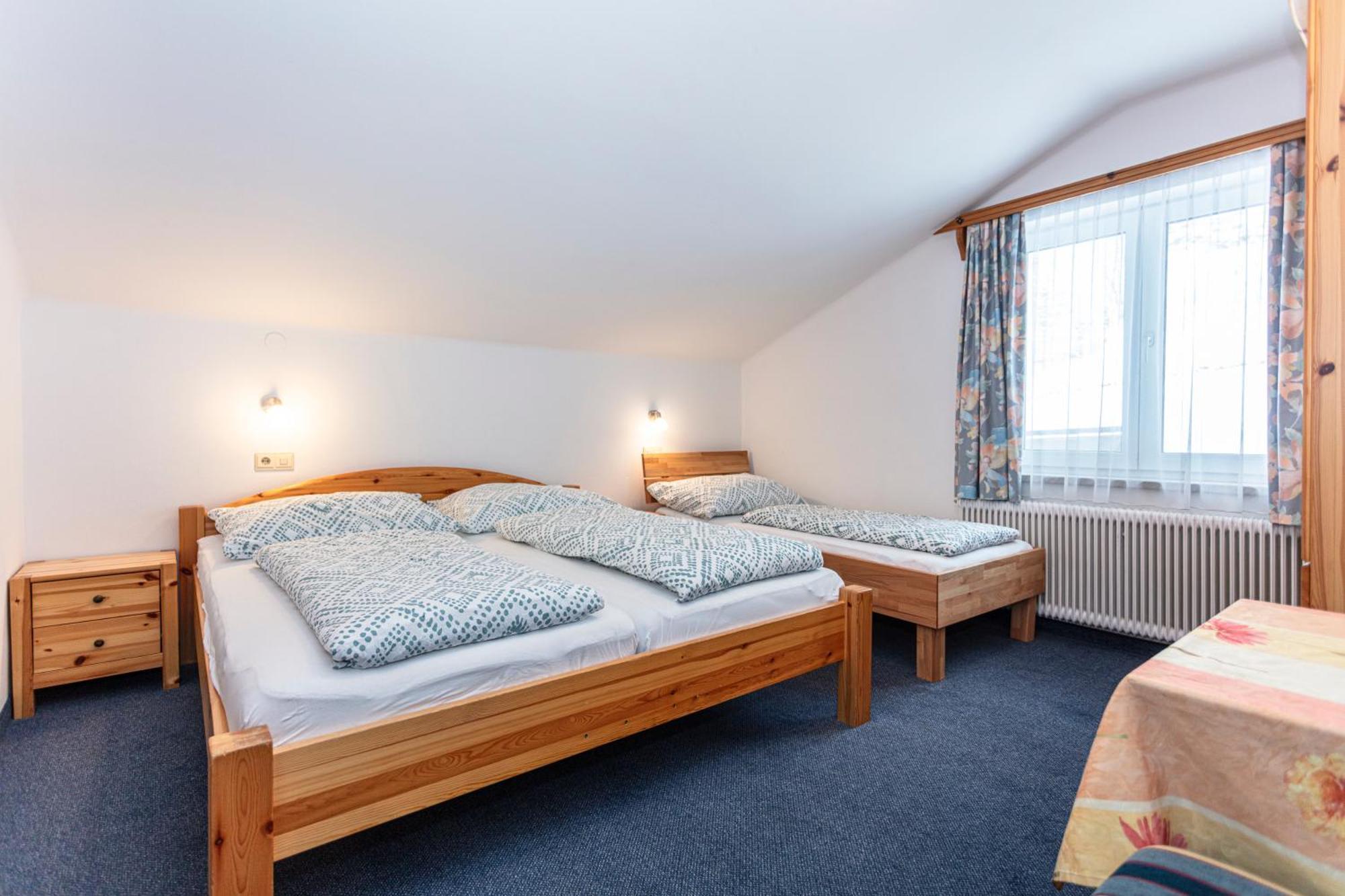 Ferienhaus Alpenrose フッシュ・アン・デア・グロースグロックナーシュトラーセ エクステリア 写真